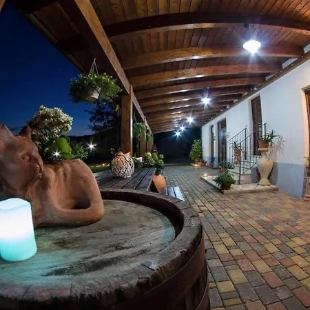 Gospodarstwo agroturystyczne La Fattoria *